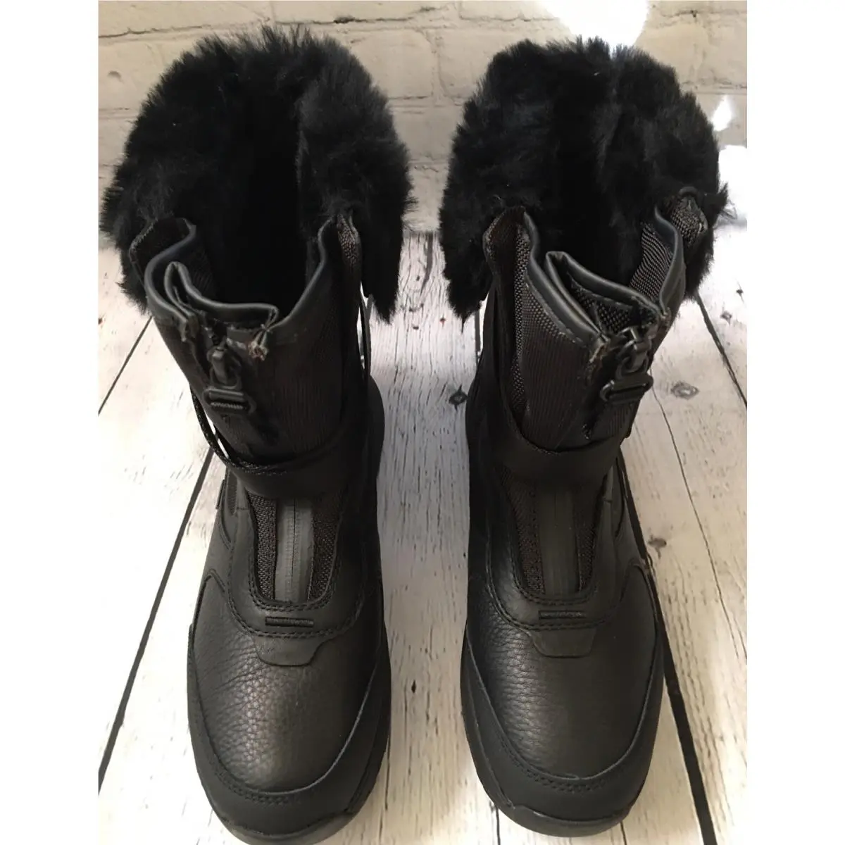 UGG shoes - Tahoe - Tahoe - Black (UPC: 192410433209) 1