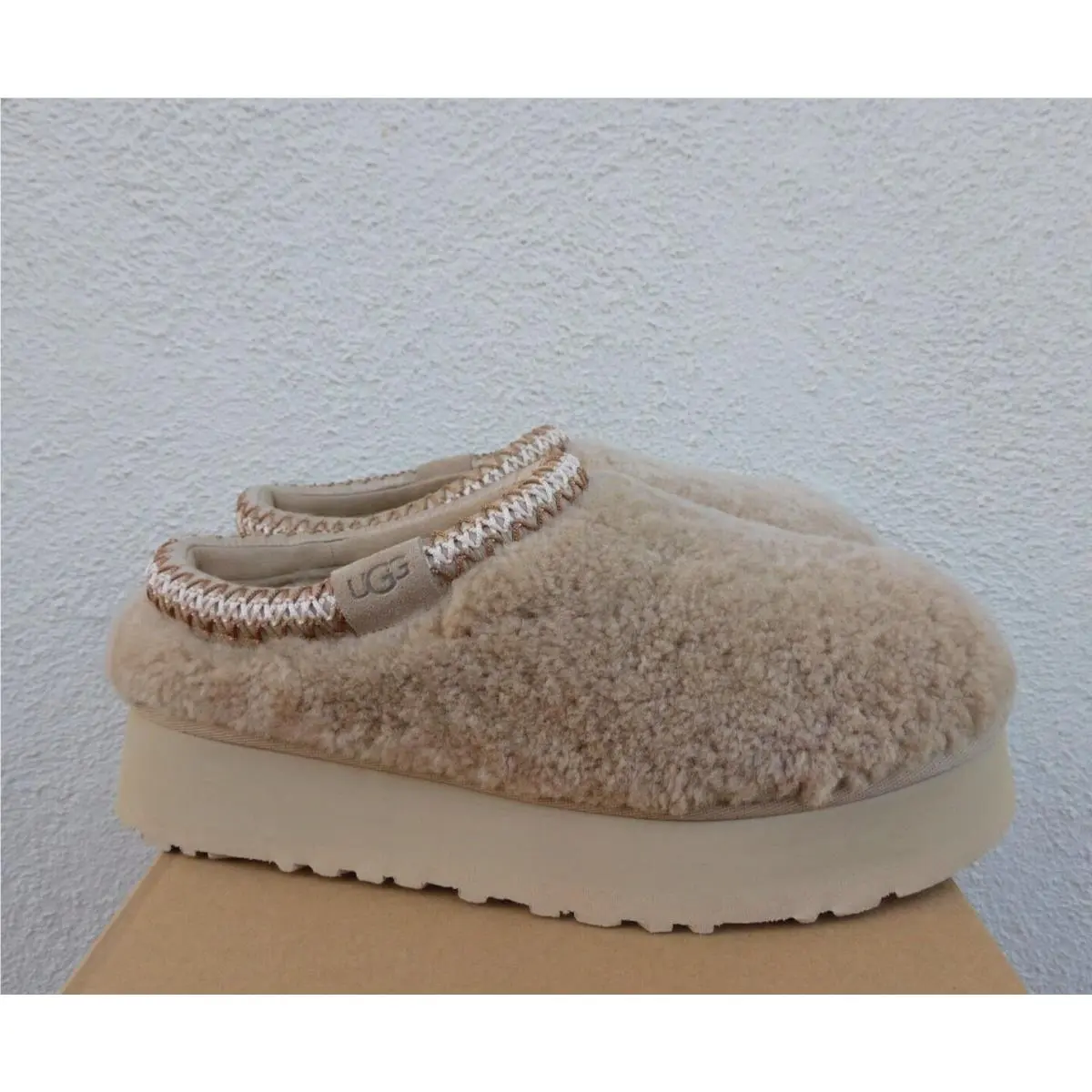 Ugg Tazz Maxi Curly Sheepskin Platform Slippers Shoes Women US 7/ Eur 38