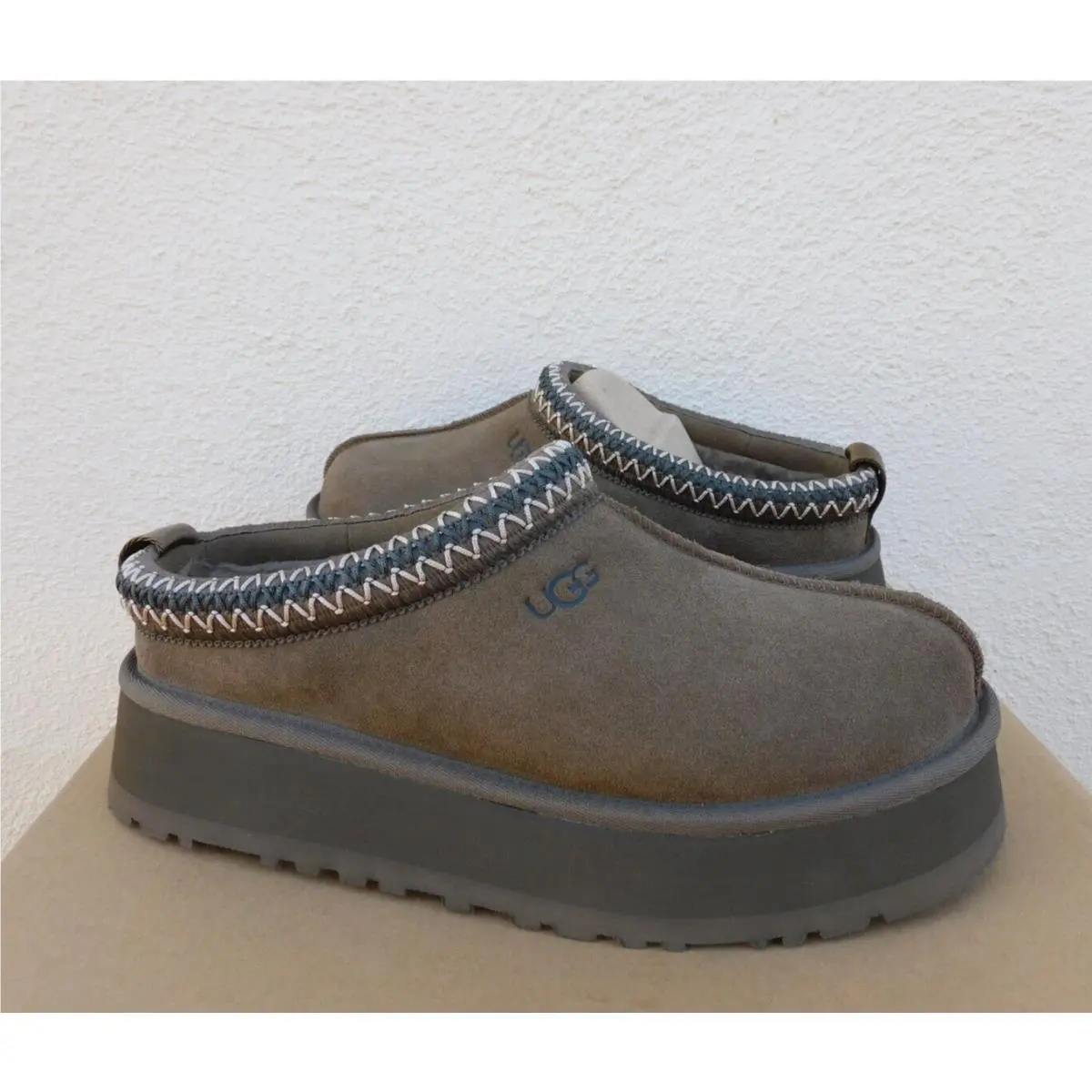 Ugg Tazz Hickory Suede Platform Slippers Shoes Women US 11/ Eur 42