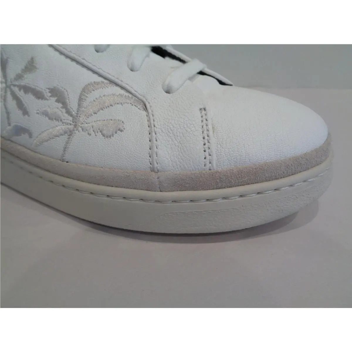 UGG shoes - White (UPC: 191142362795) 9