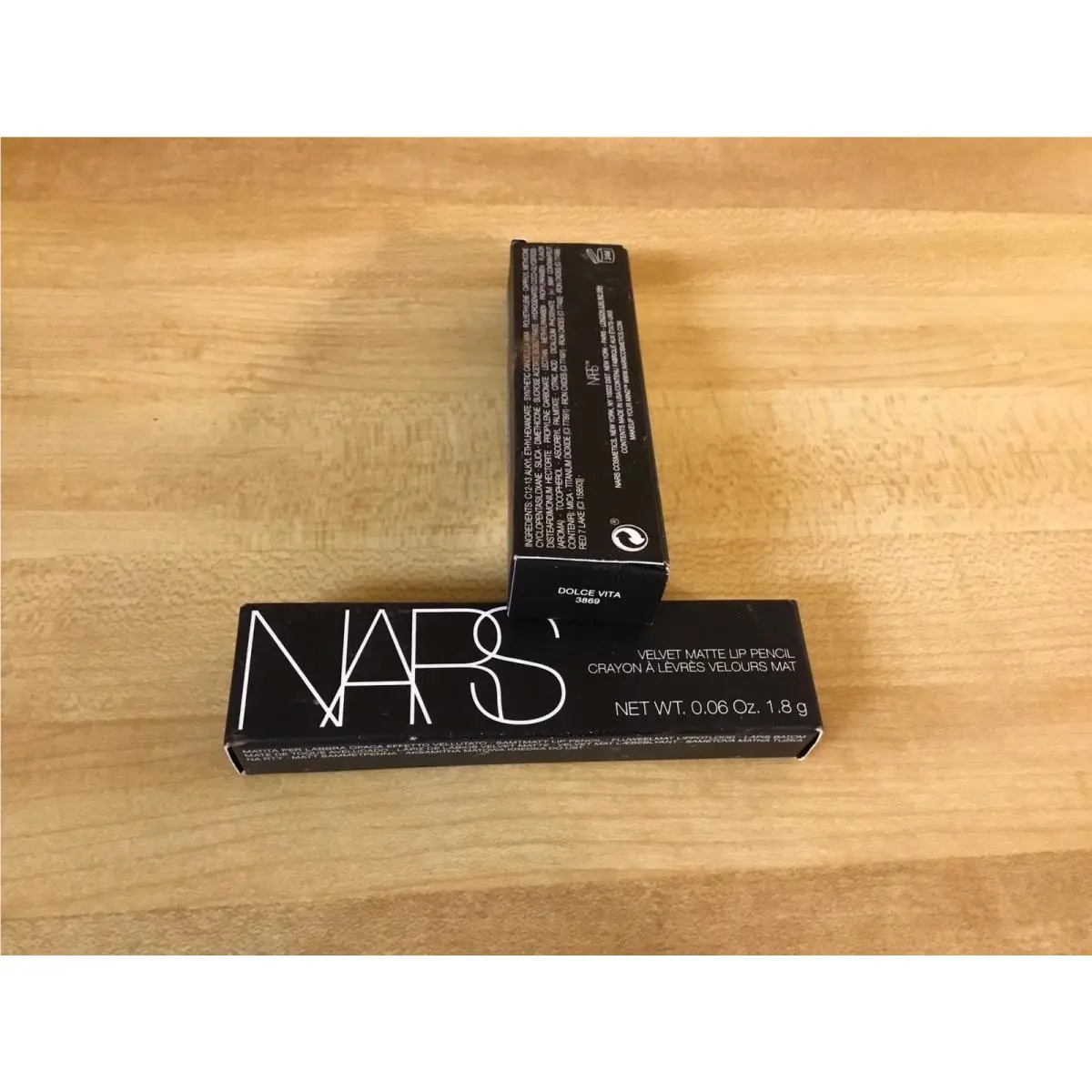 2 Nars Velvet Matte Lip Pencil 3869 Dolce Vita .06 Oz Boxed