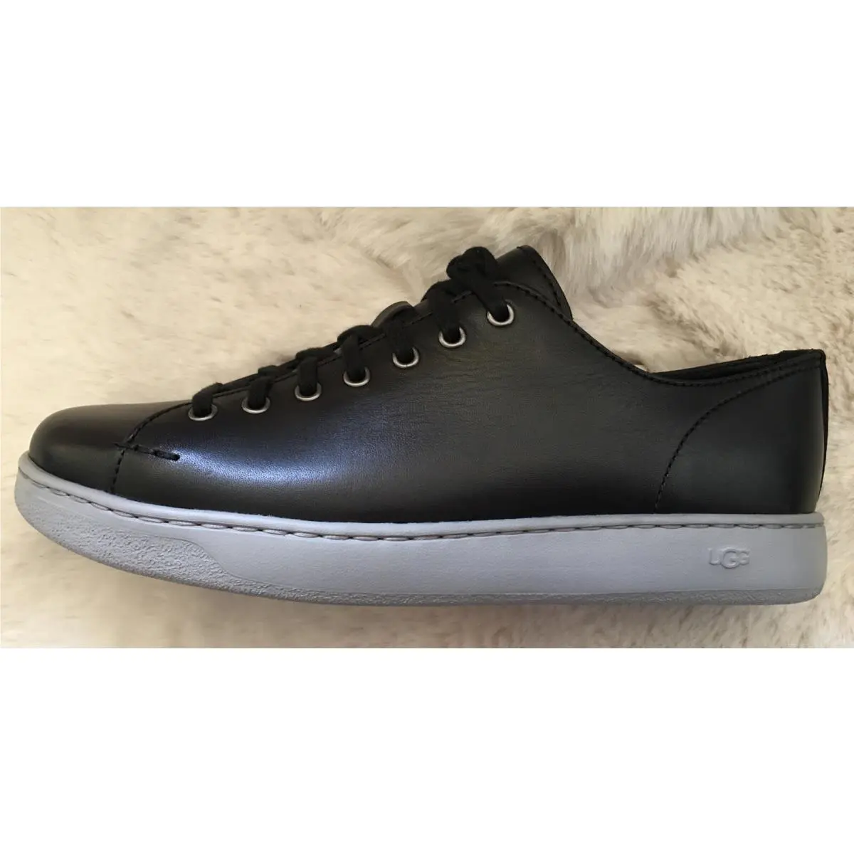 UGG shoes - Pismo Sneaker Low - Pismo Sneaker Low - Black 2