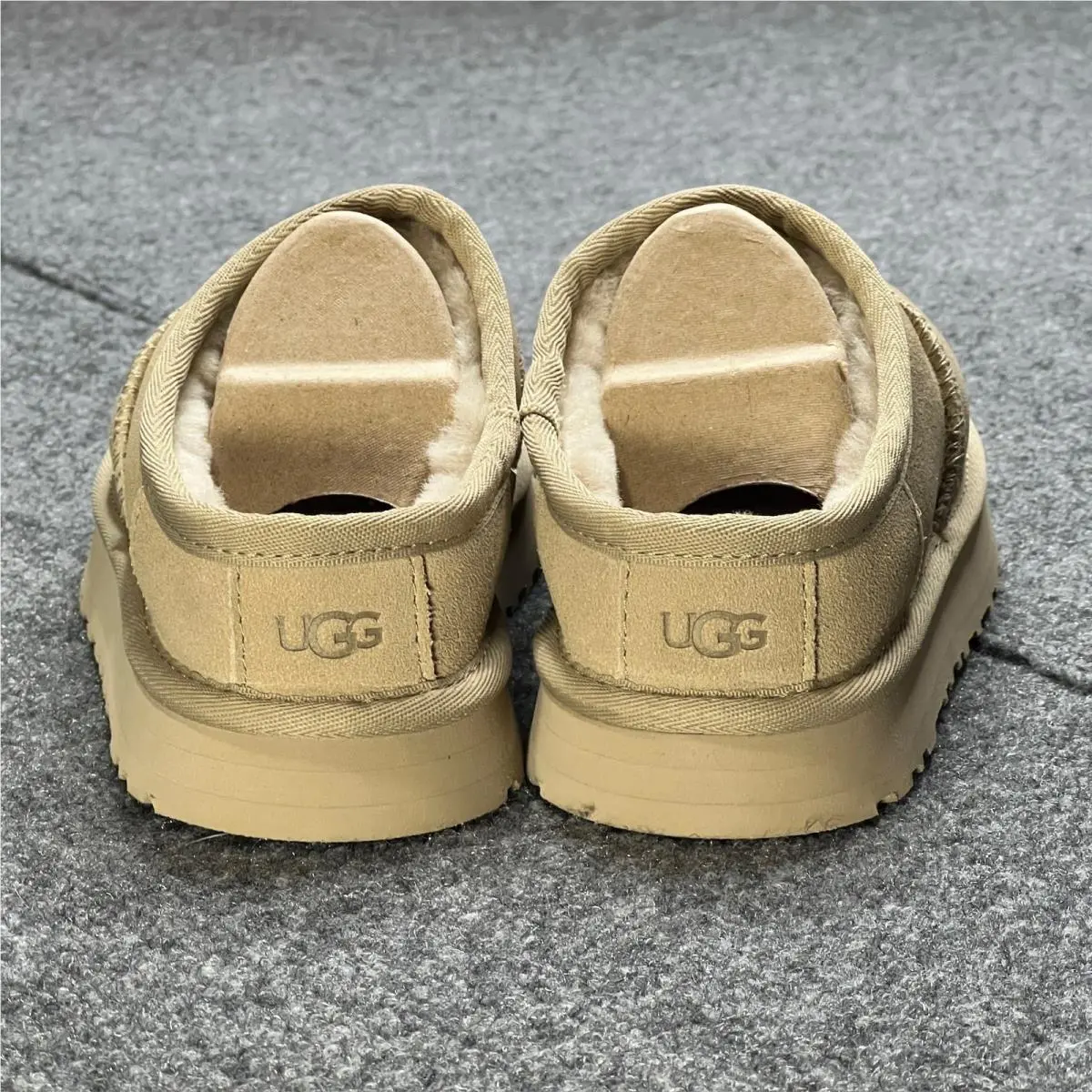 UGG shoes - Beige 3