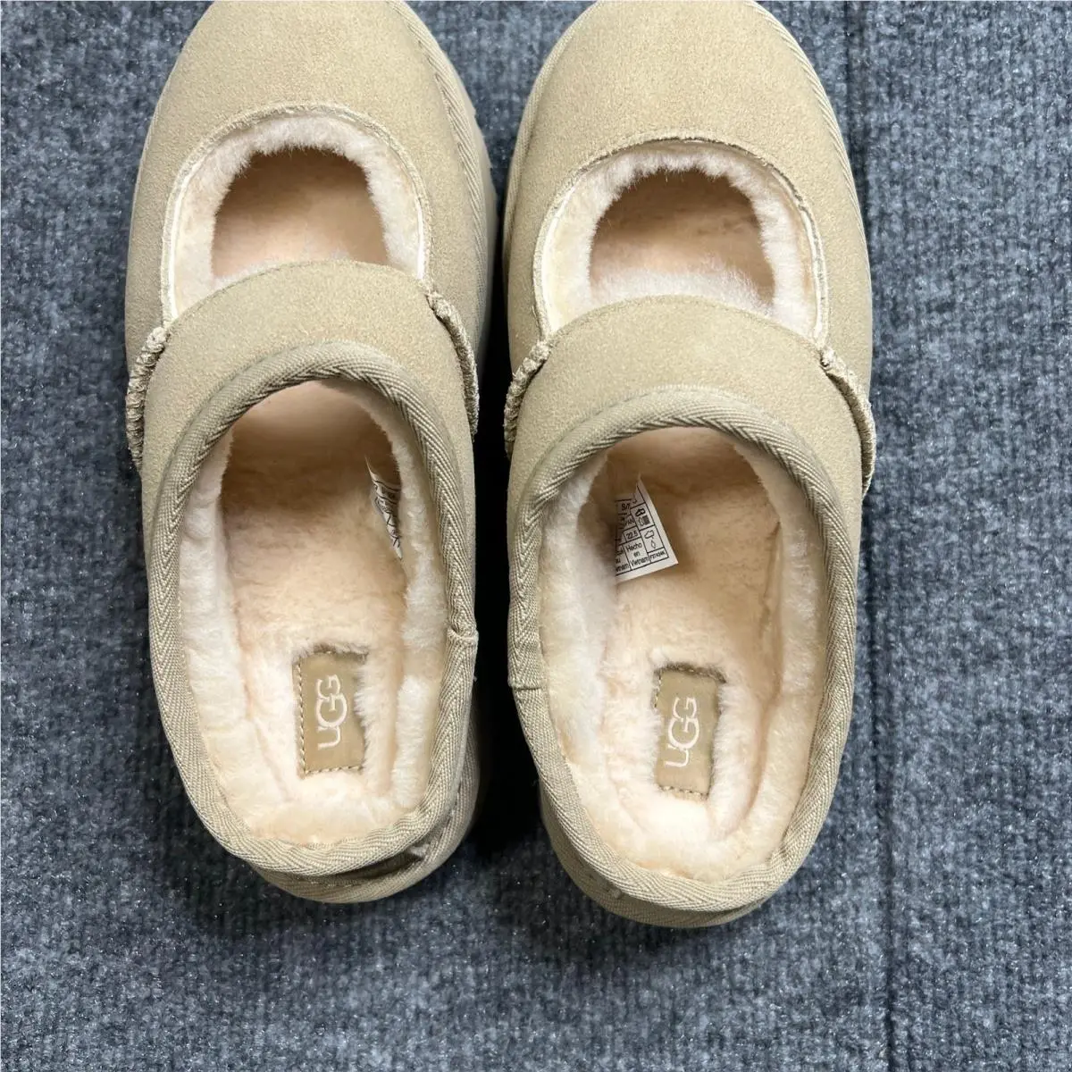 UGG shoes - Beige 4