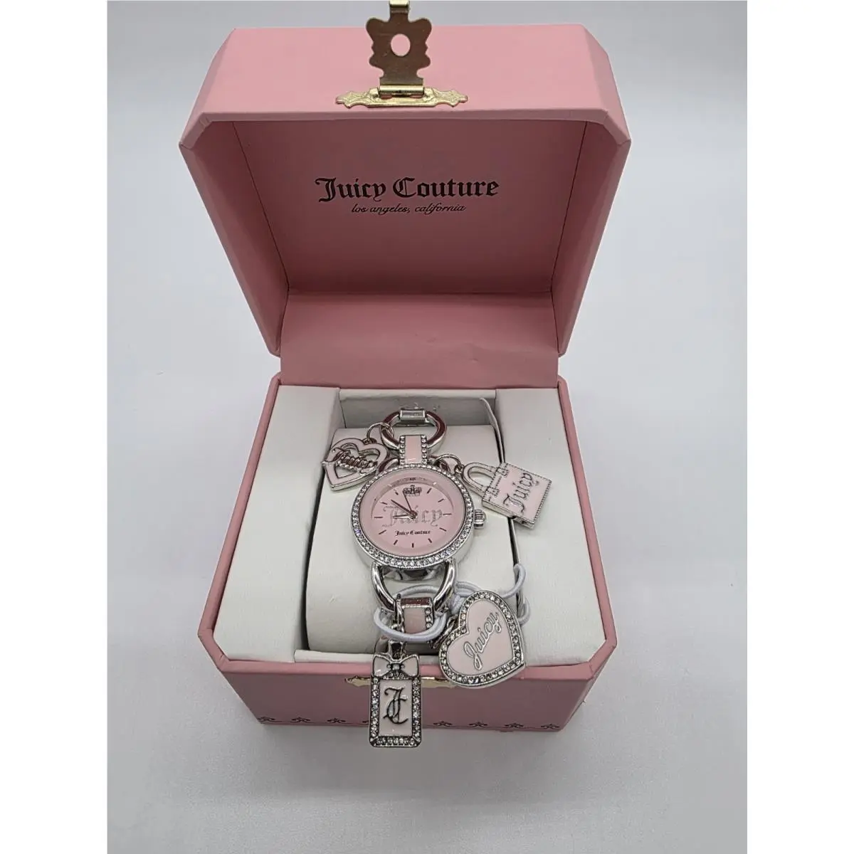 Juicy Couture Women`s Heart Quartz Watch Pink Dial Silver Bracelet w/ Box