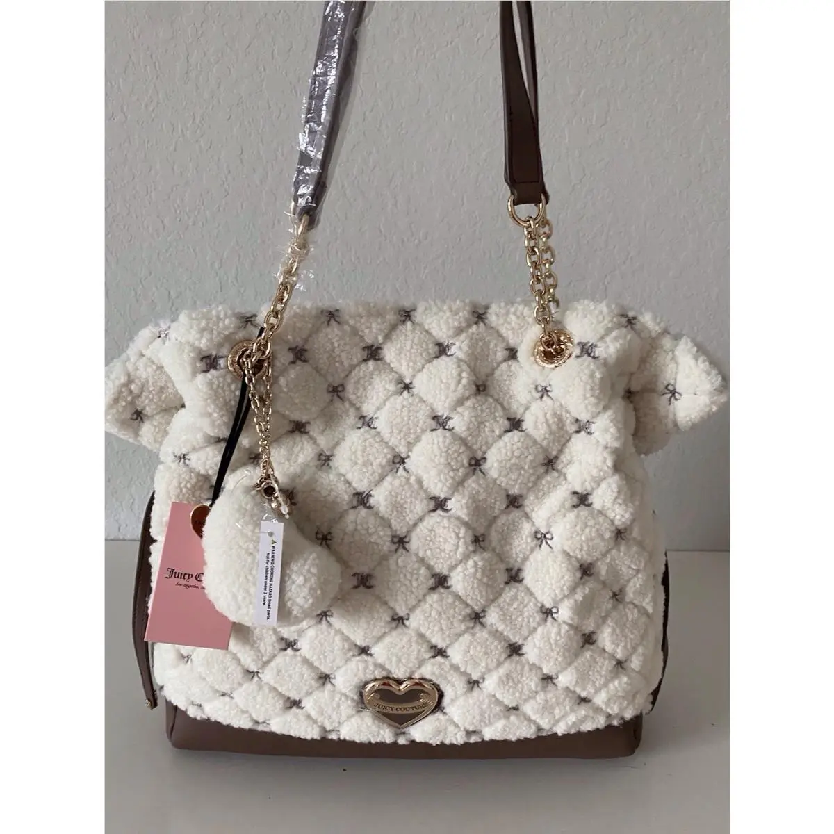 Juicy Couture Lovely Day Tote Bag Cream Iced Coffee Sherpa W/heart Charm