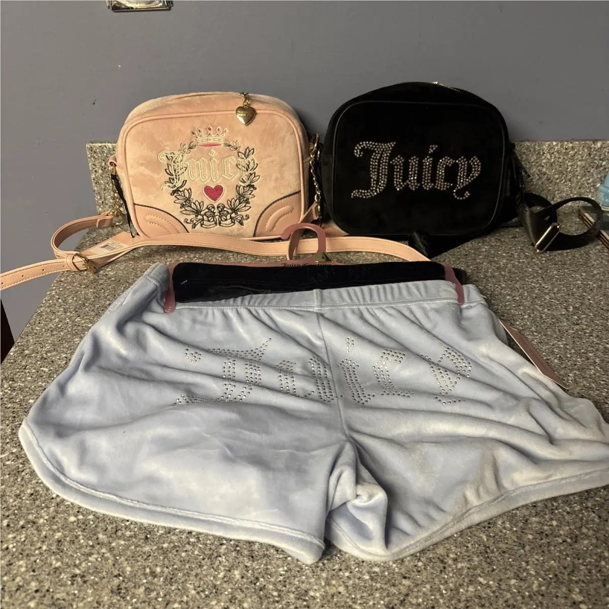 Juicy Couture Lot Purses Pink Diamond Heritage Bag/obsession / Paiama Shorts