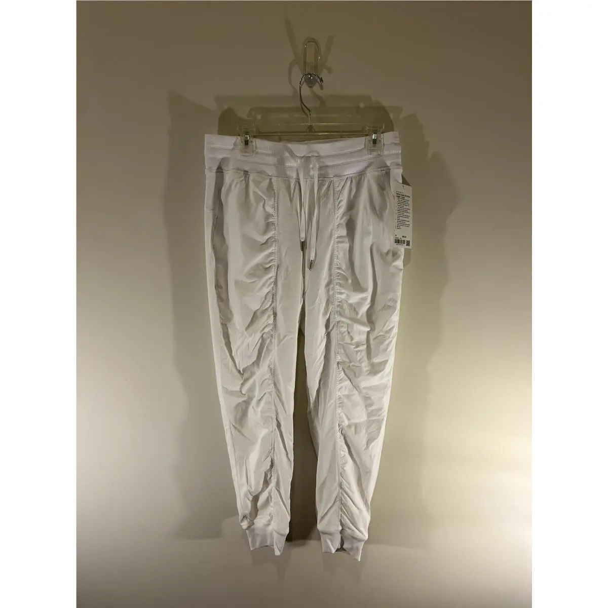 Lululemon clothing - White 1