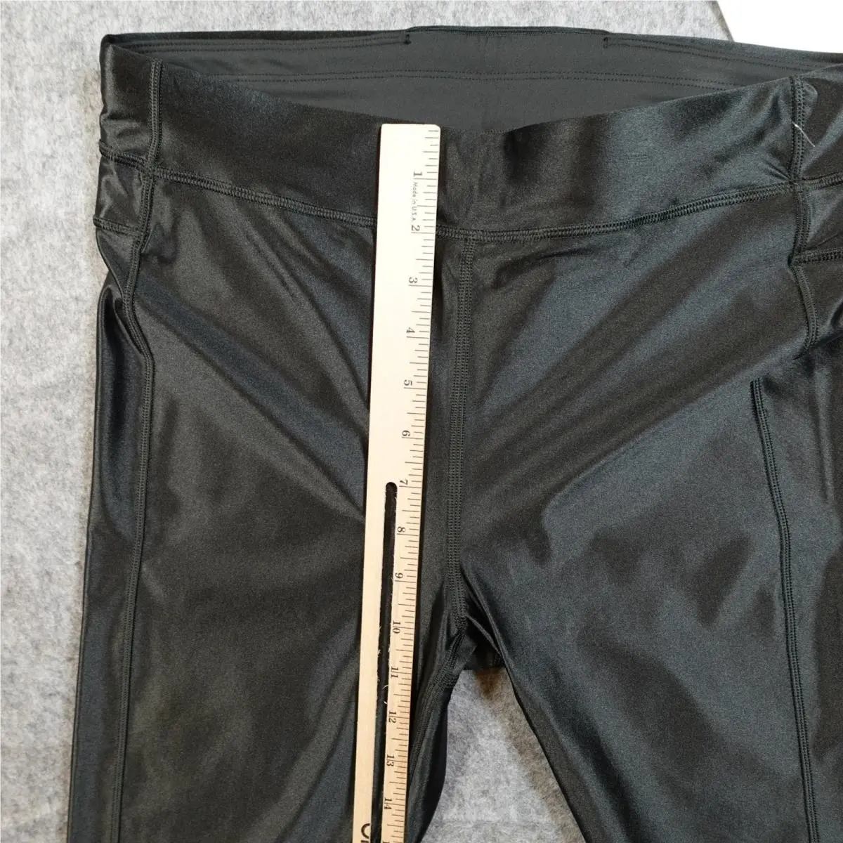 Lululemon clothing - Black 2