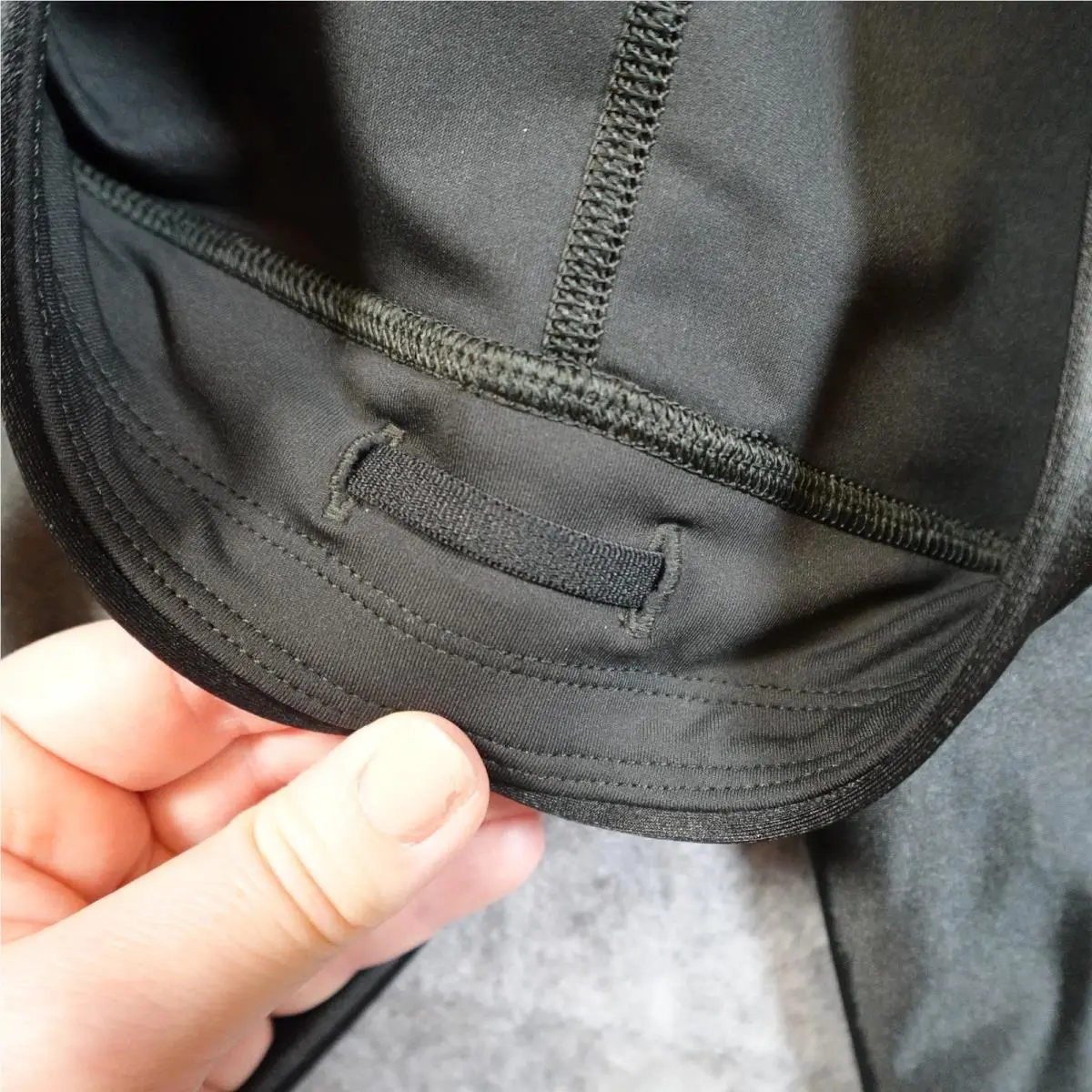 Lululemon clothing - Black 5