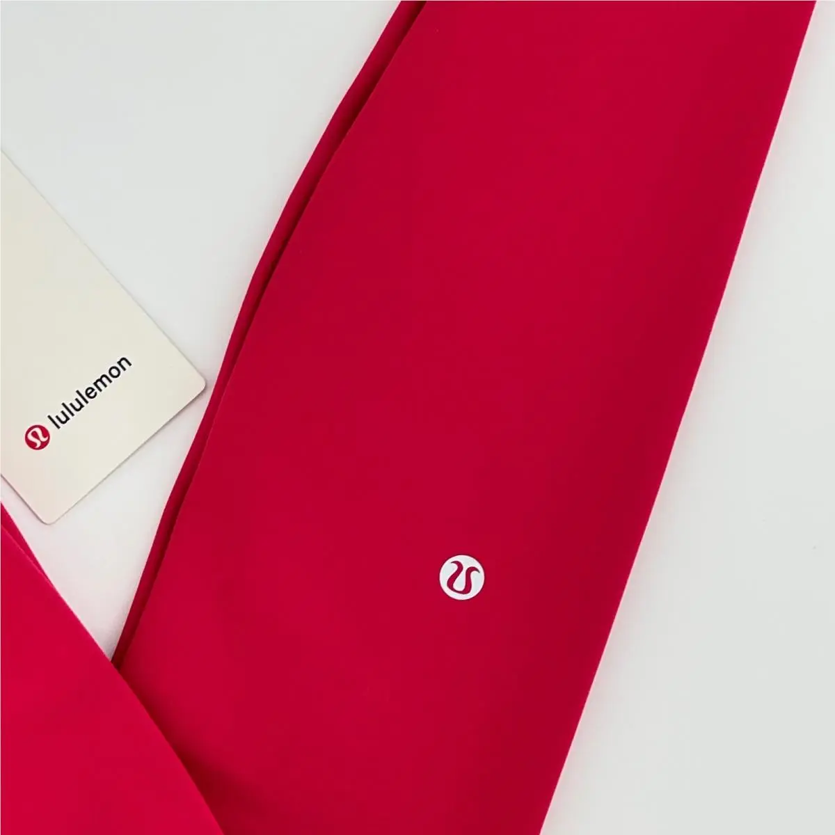 Lululemon clothing - Wunder Train High-Rise Tight 28