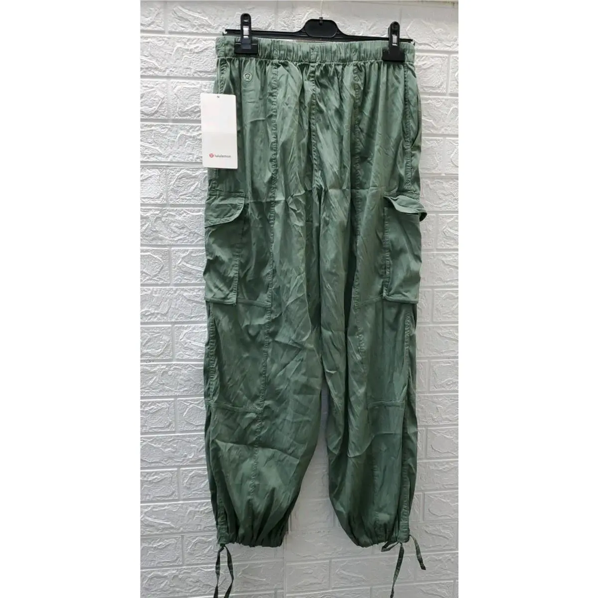 Lululemon clothing - Green 1