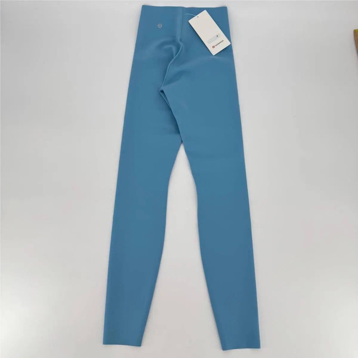 Lululemon clothing - Glow Up HR Tight 28