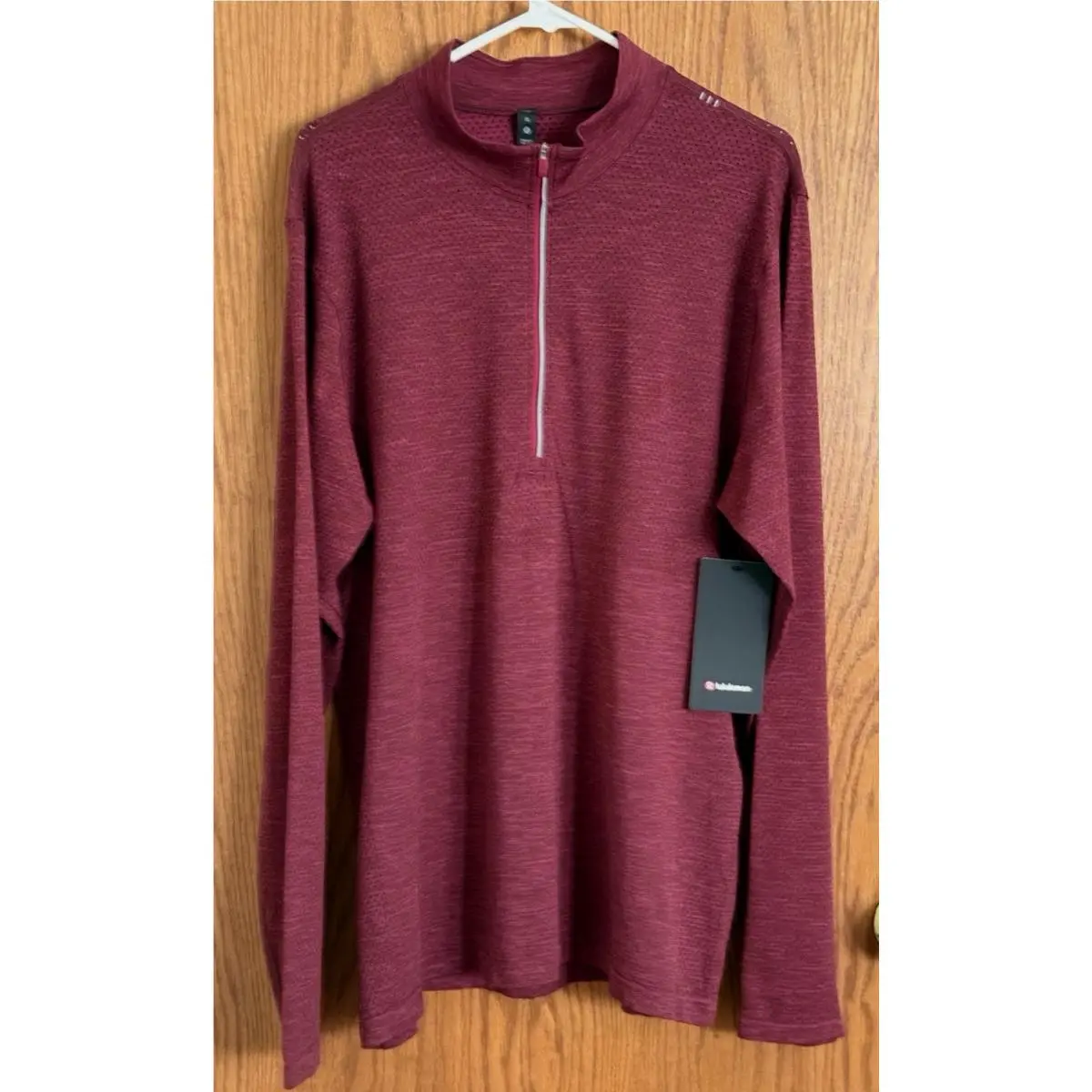 Lululemon Metal Vent Tech Red Merlot Pullover Mesh Shirt 1/2 Zip Men Sz Slim XL