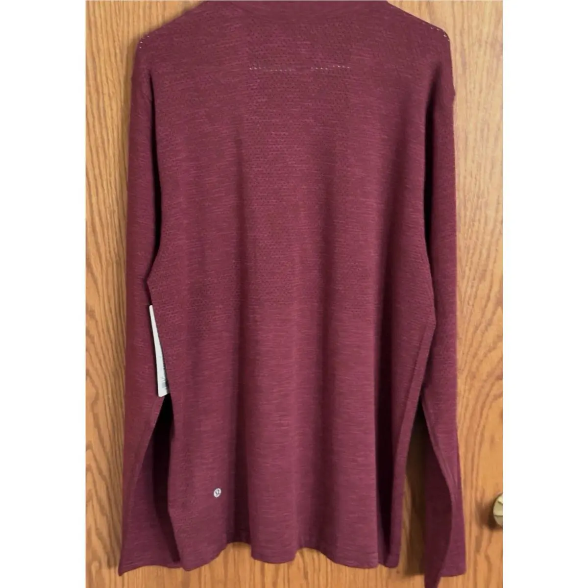 Lululemon clothing - Lululemon Metal Vent Tech - Metal Vent Tech - M3DGCS - Red 4