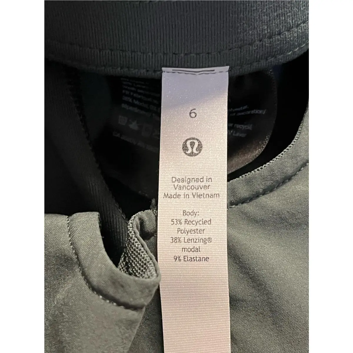 Lululemon clothing - Green 3