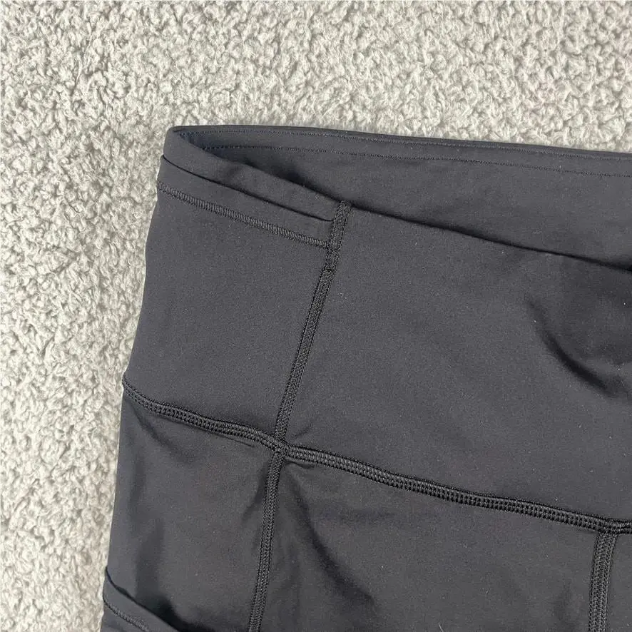 Lululemon clothing - Black 11