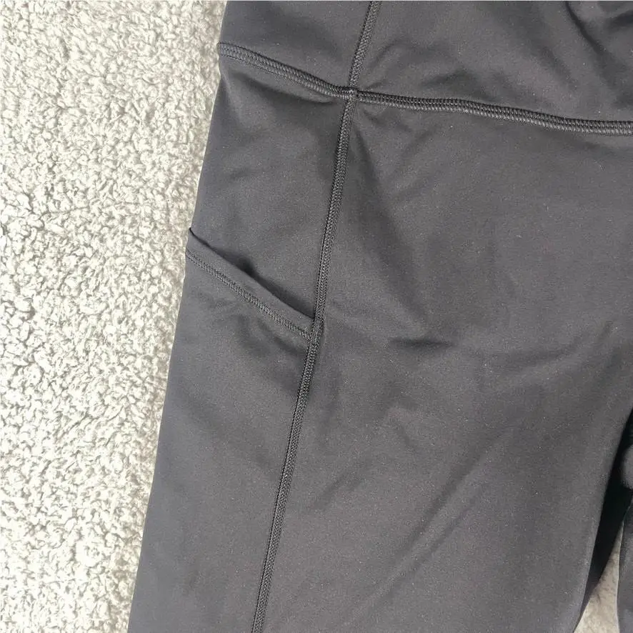 Lululemon clothing - Black 3