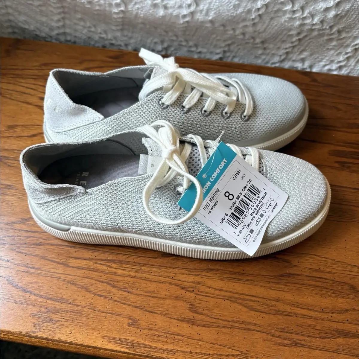 Reef Women`s Grey Neptune Shoes Slip on Sneaker Gray Size 8