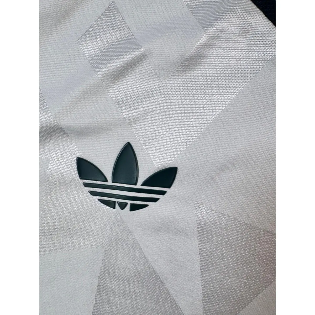 Adidas clothing - HS5184 - HS5184 - White 1