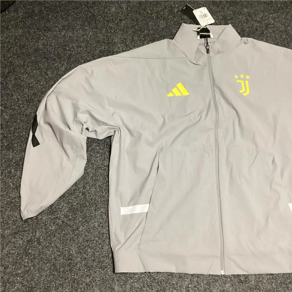 Adidas clothing - Light Onix 0