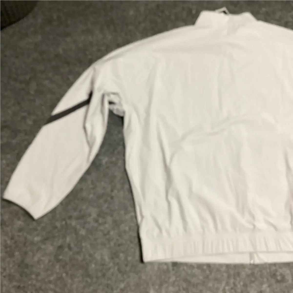 Adidas clothing - Light Onix 3