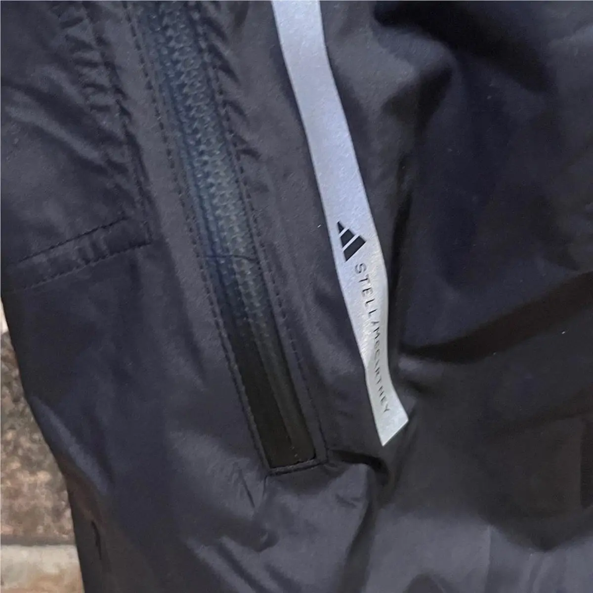 Adidas clothing - Black 6