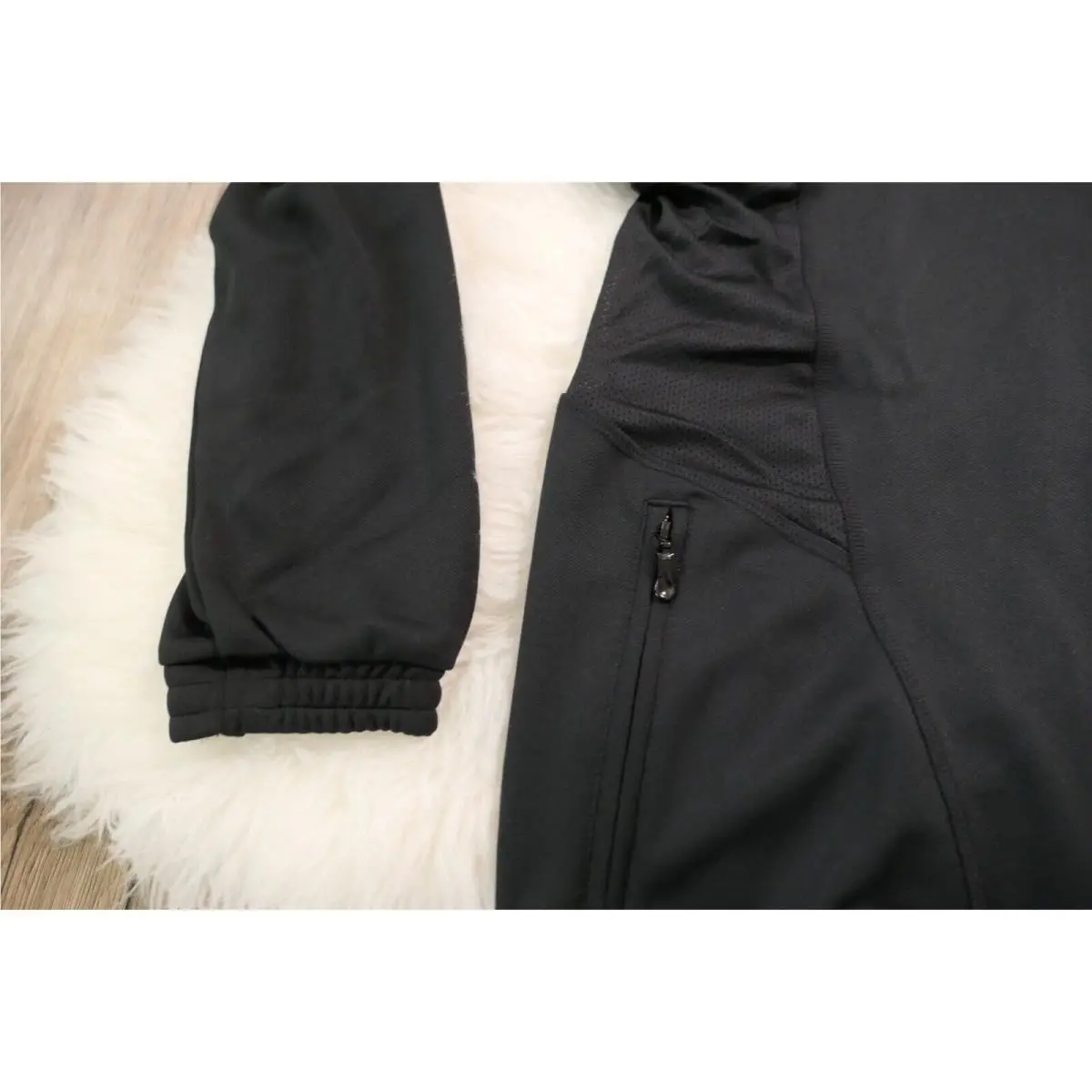 Adidas clothing - Black 4
