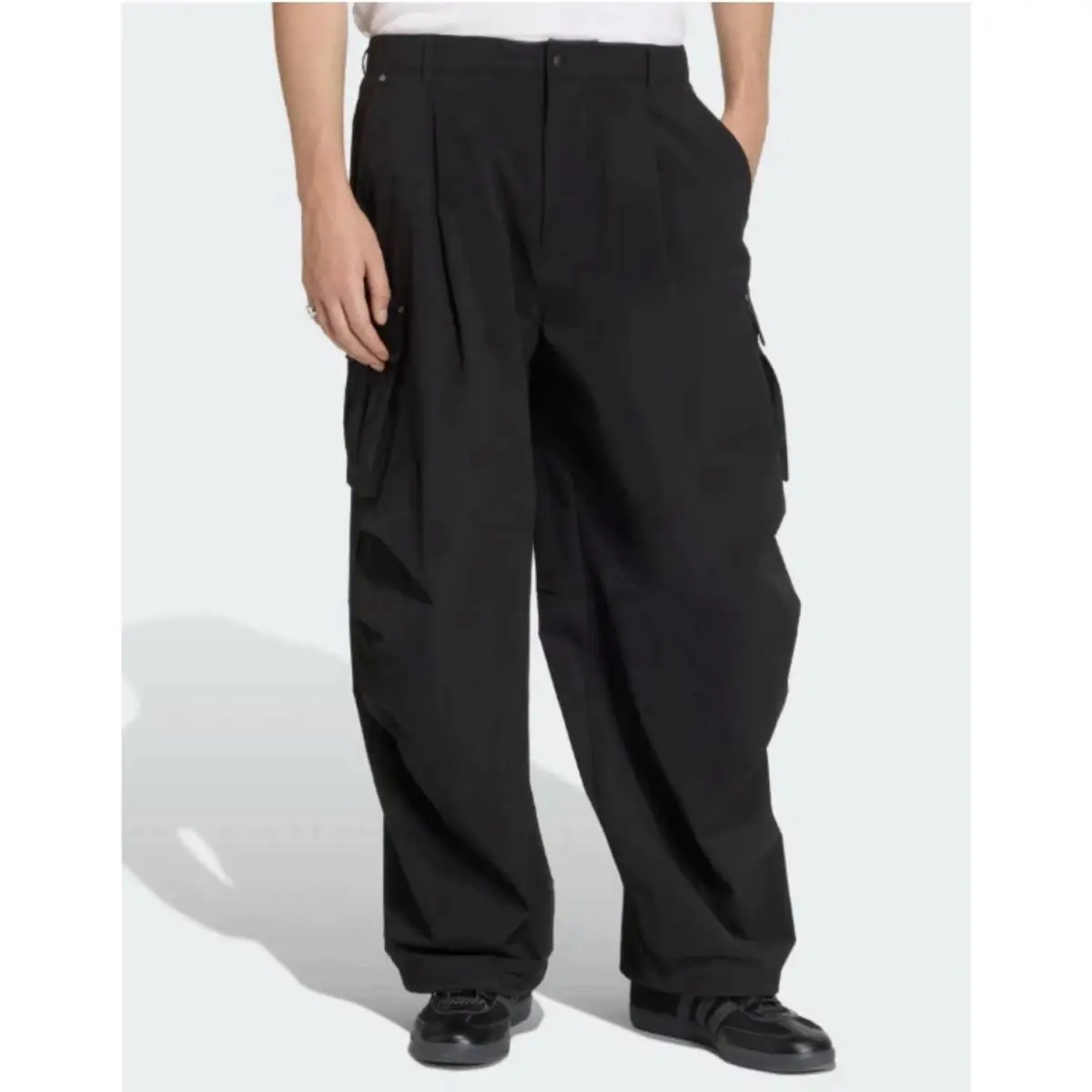 KD2780 Adidas Originals Mens Premium Essentials Utility Cargo Pants Black Sz 34