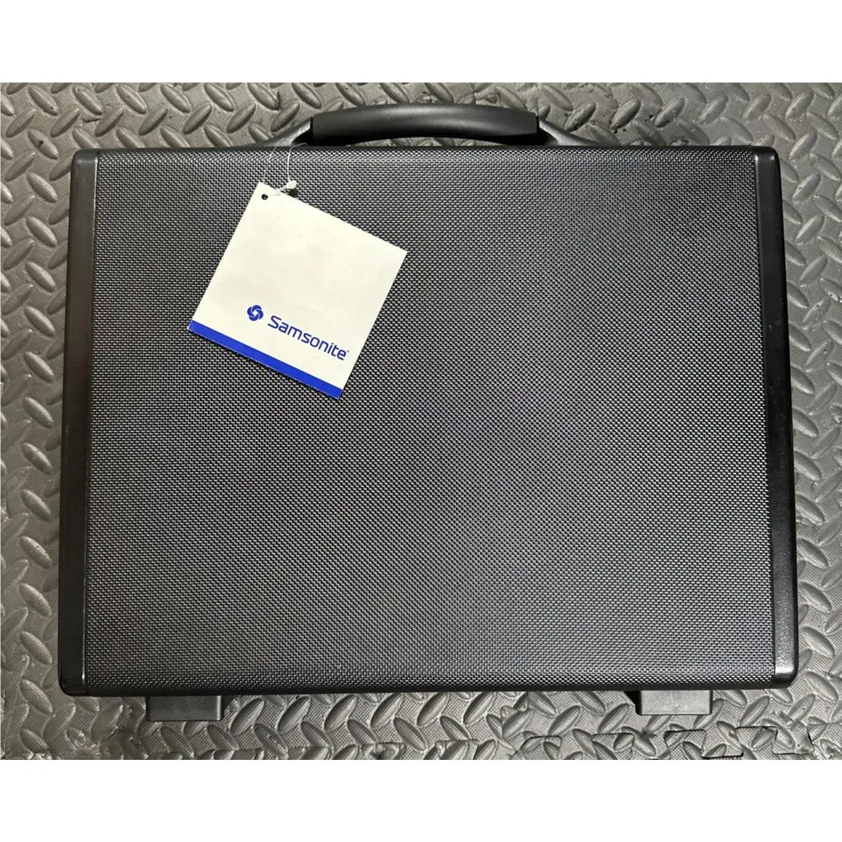 Focus Iii 4in Hardside Briefcase Attache Combination Lock Black by Samsonite