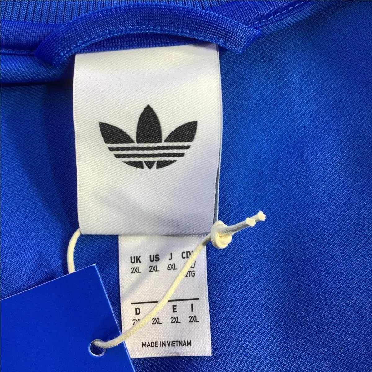 Adidas clothing - Blue 4