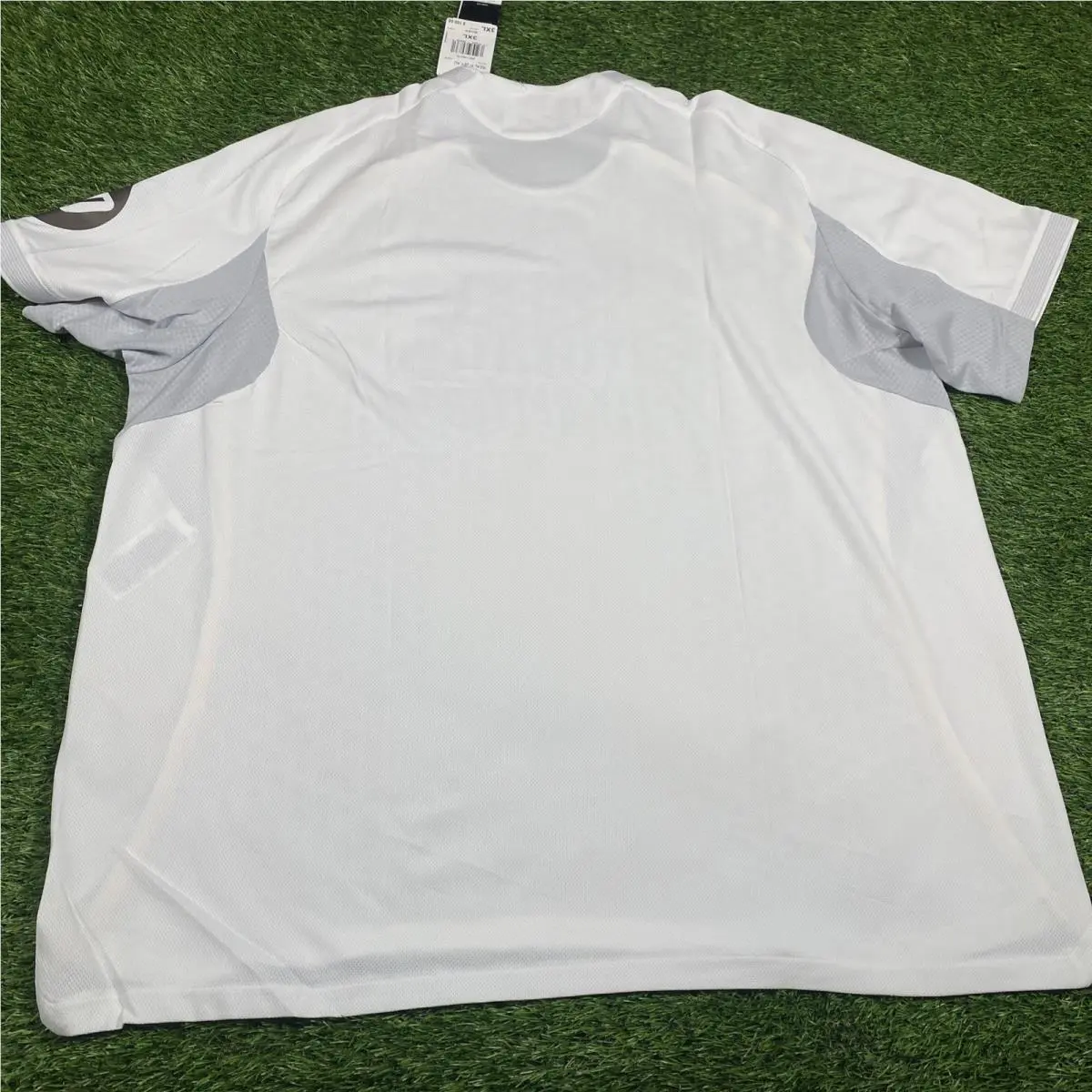 Adidas clothing - adidas Real Madrid 2526 Home Authentic Jersey - SB1158-JV5918 - White 10