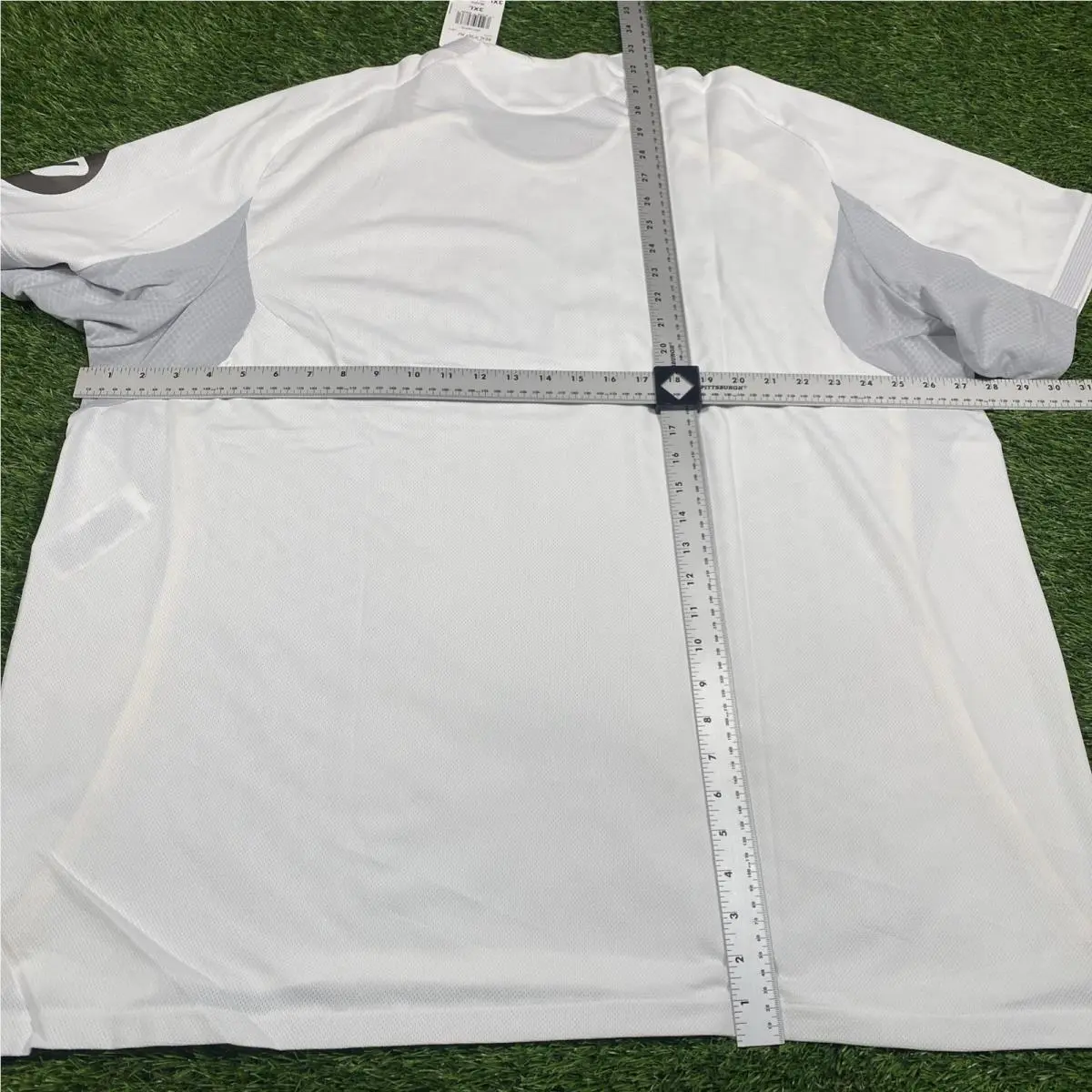 Adidas clothing - adidas Real Madrid 2526 Home Authentic Jersey - SB1158-JV5918 - White 15