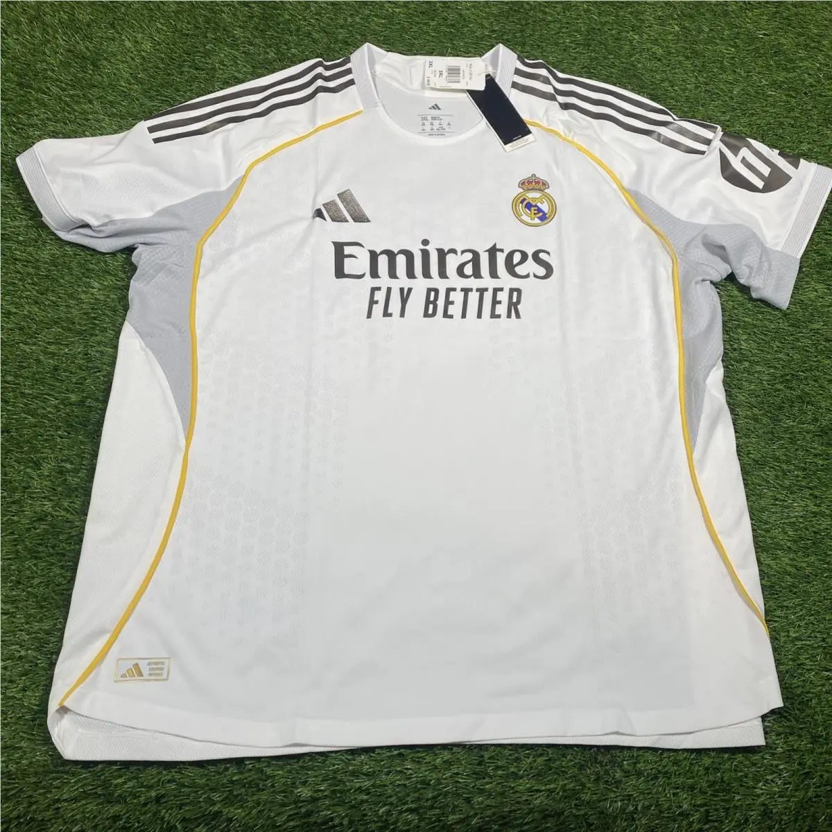 Adidas clothing - adidas Real Madrid 2526 Home Authentic Jersey - SB1158-JV5918 - White 1