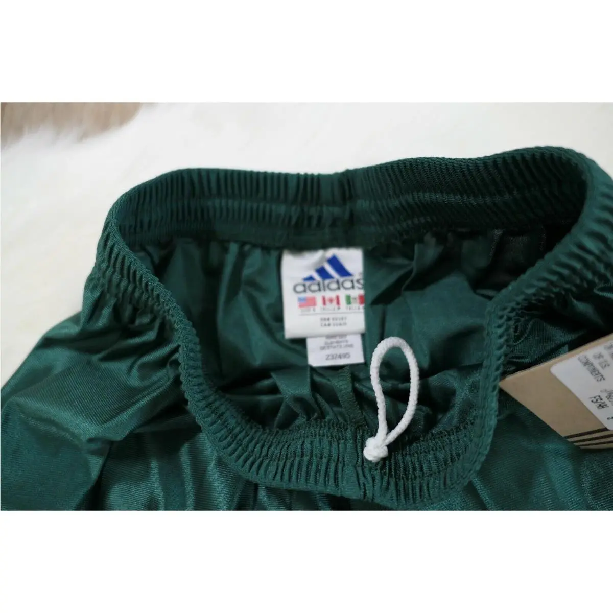 Adidas clothing - gREEN 2