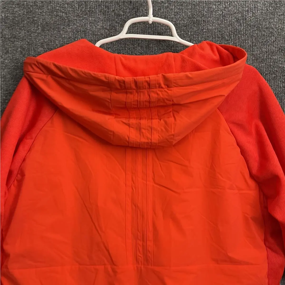 Adidas clothing - IJ9654 - IJ9654 - Red (UPC: 196469776638) 5