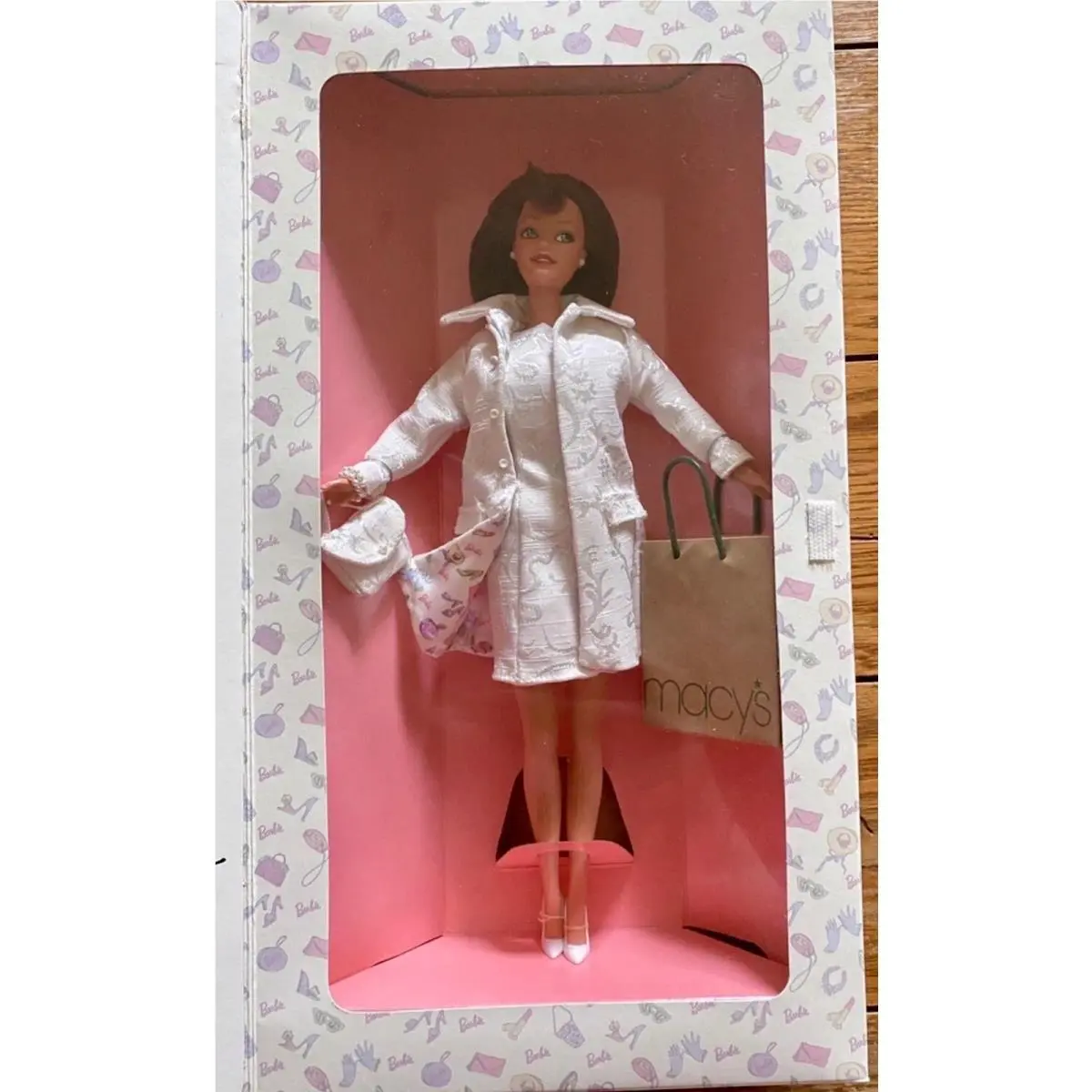 1996 Macy’s City Shopper Barbie Nicole Miller Limited Edition Nrfb Vintage