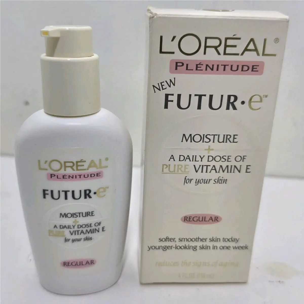 Vintage Box Of L`oréal Plénitude Futur·e Moisture Lotion with Pure Vitamin E