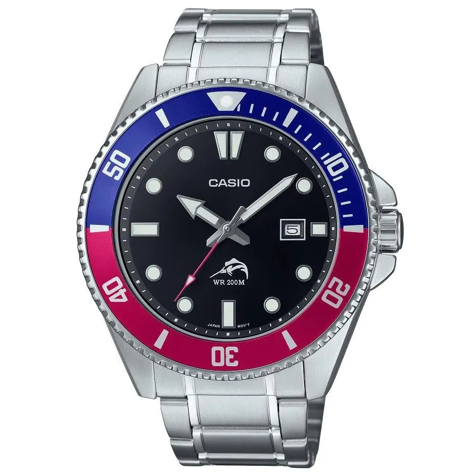 Casio MDV-106DD-1A2V 200M Dive Watch Metal Band Timepiece For Everyday Wear