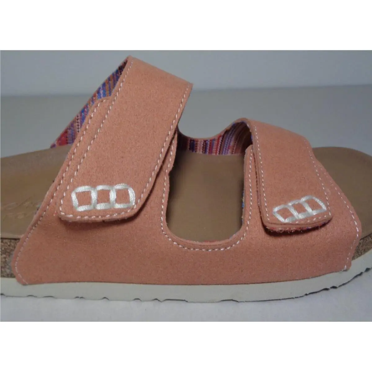 Skechers shoes - Coral (UPC: 196642577380) 1