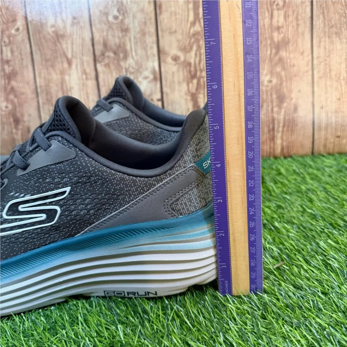 Skechers shoes - Max Cushioning Endeavour - Max Cushioning Endeavour - Gray 9