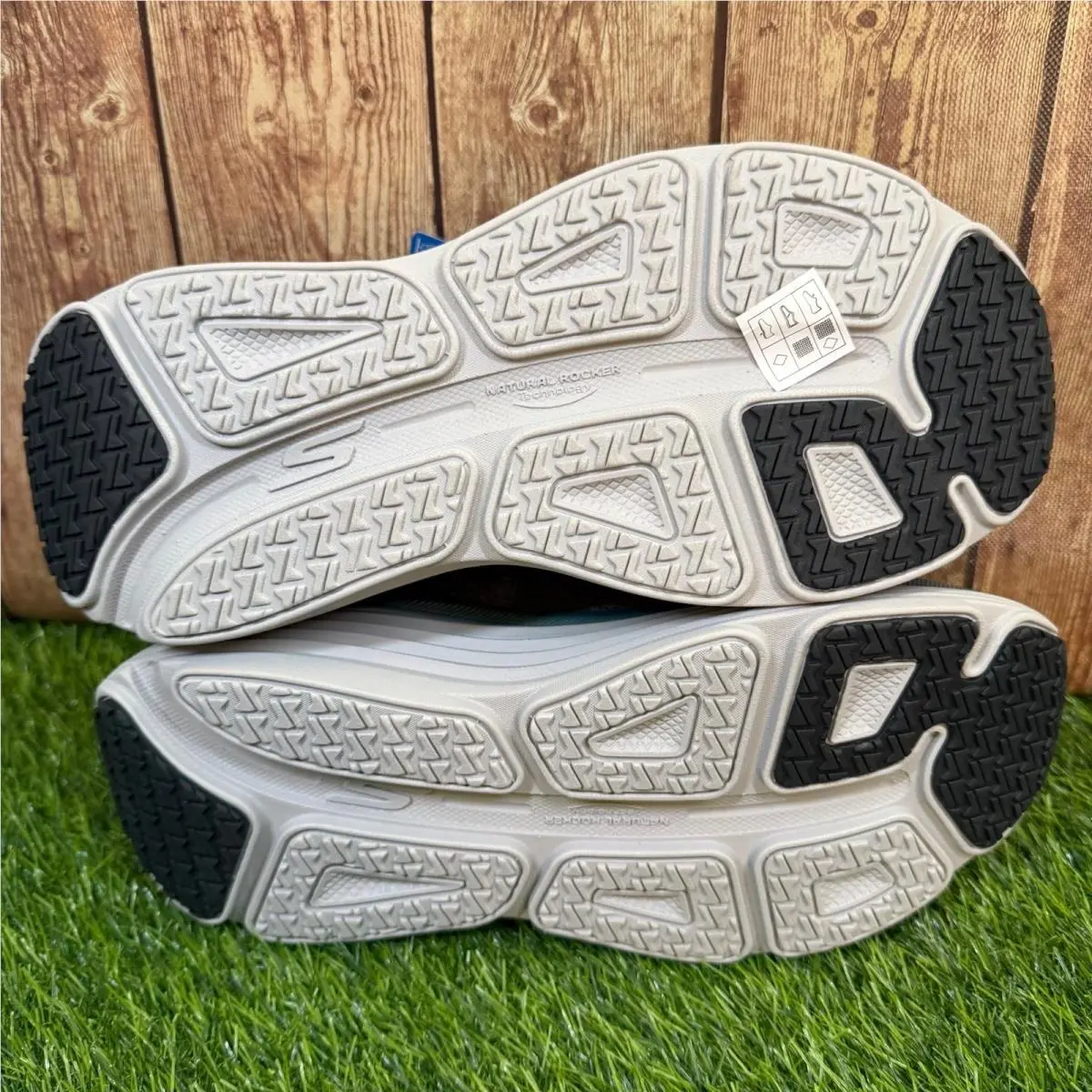 Skechers shoes - Max Cushioning Endeavour - Max Cushioning Endeavour - Gray 6