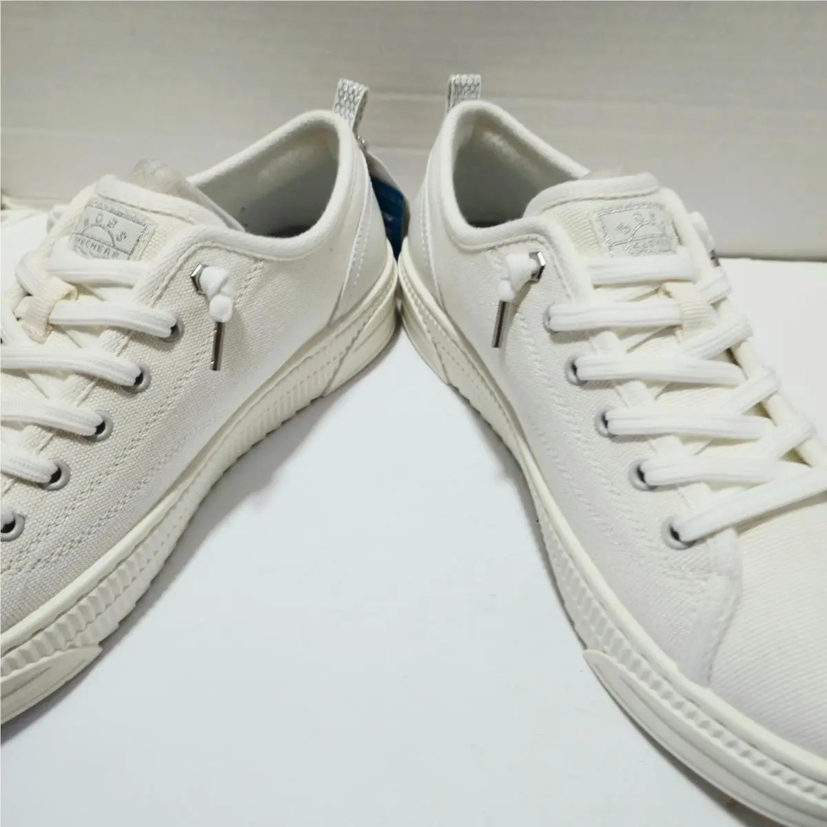 Skechers shoes - White 1