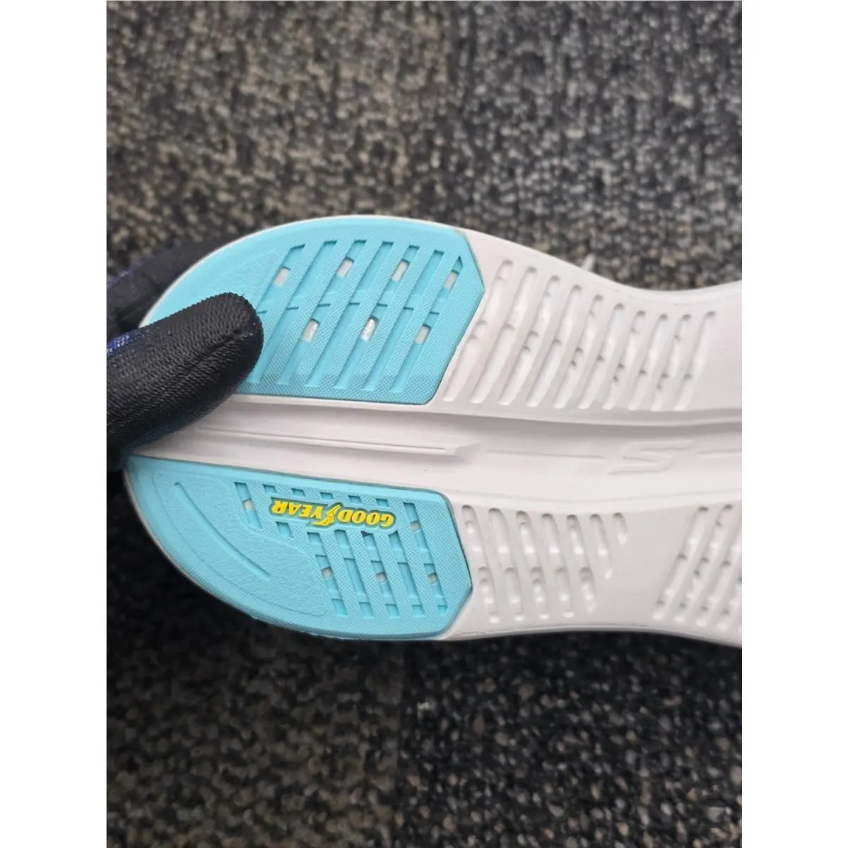 Skechers shoes - Skechers Max Cushioning Glide - Max Cushioning Glide - 129404 WMLT - White Multi (UPC: 198739622393) 5