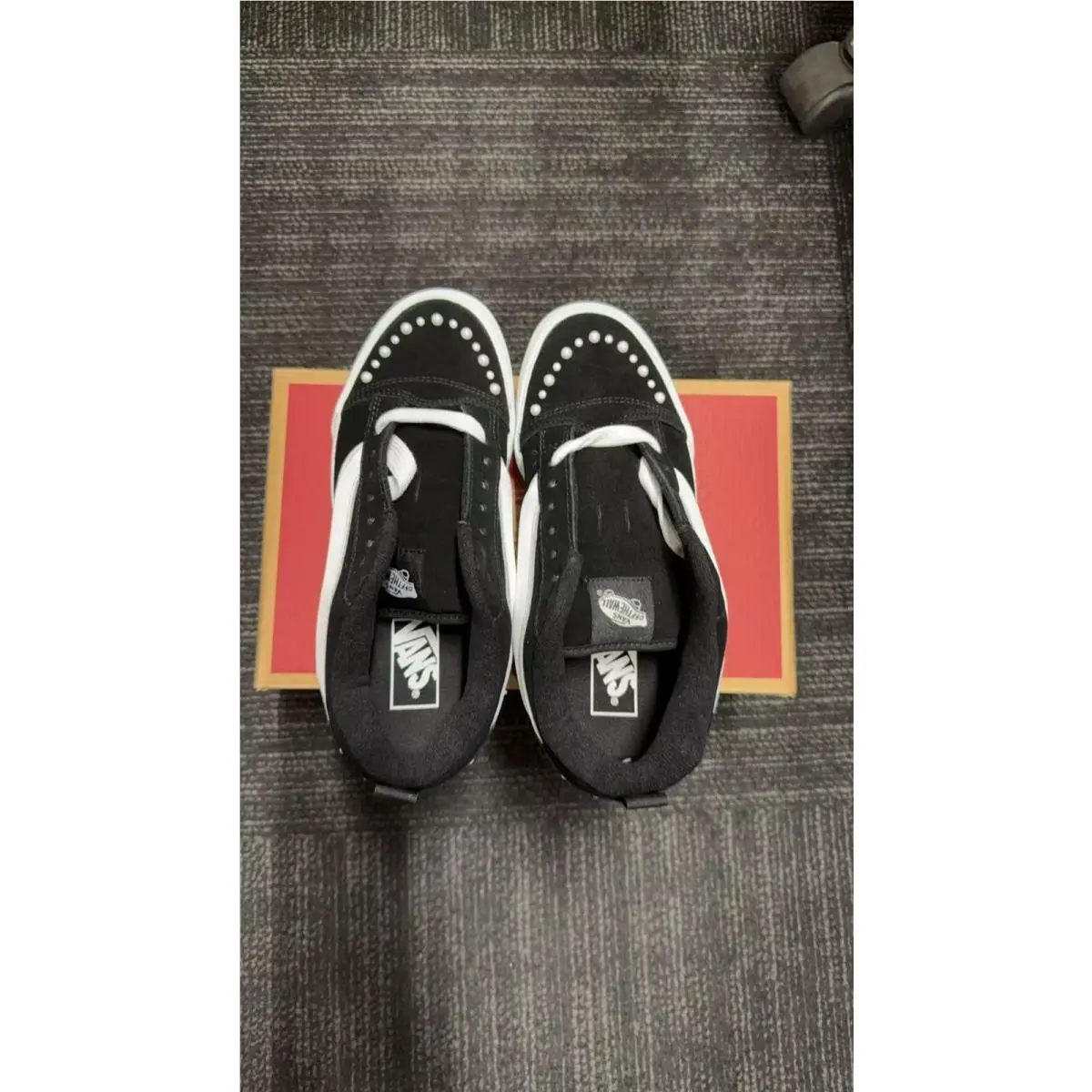 Vans shoes - VANS Knu Skool - Knu Skool - VN000E9XBLA - Black 6