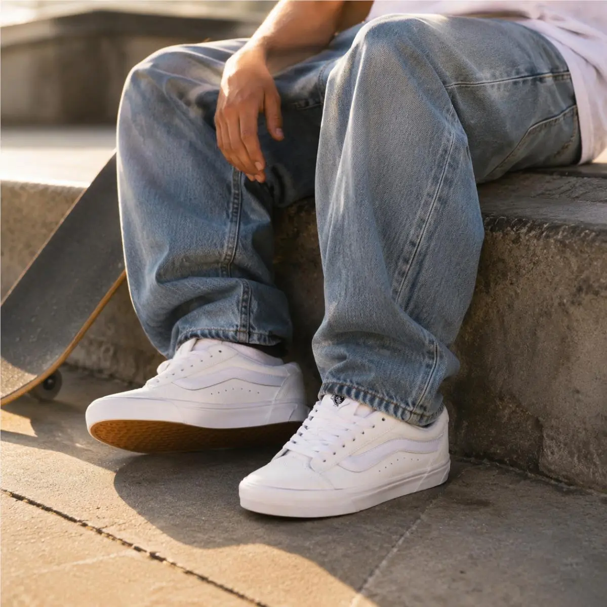Vans shoes - VANS Knu-Skool - VN0009QCW00 - White (UPC: 196574736701) 1