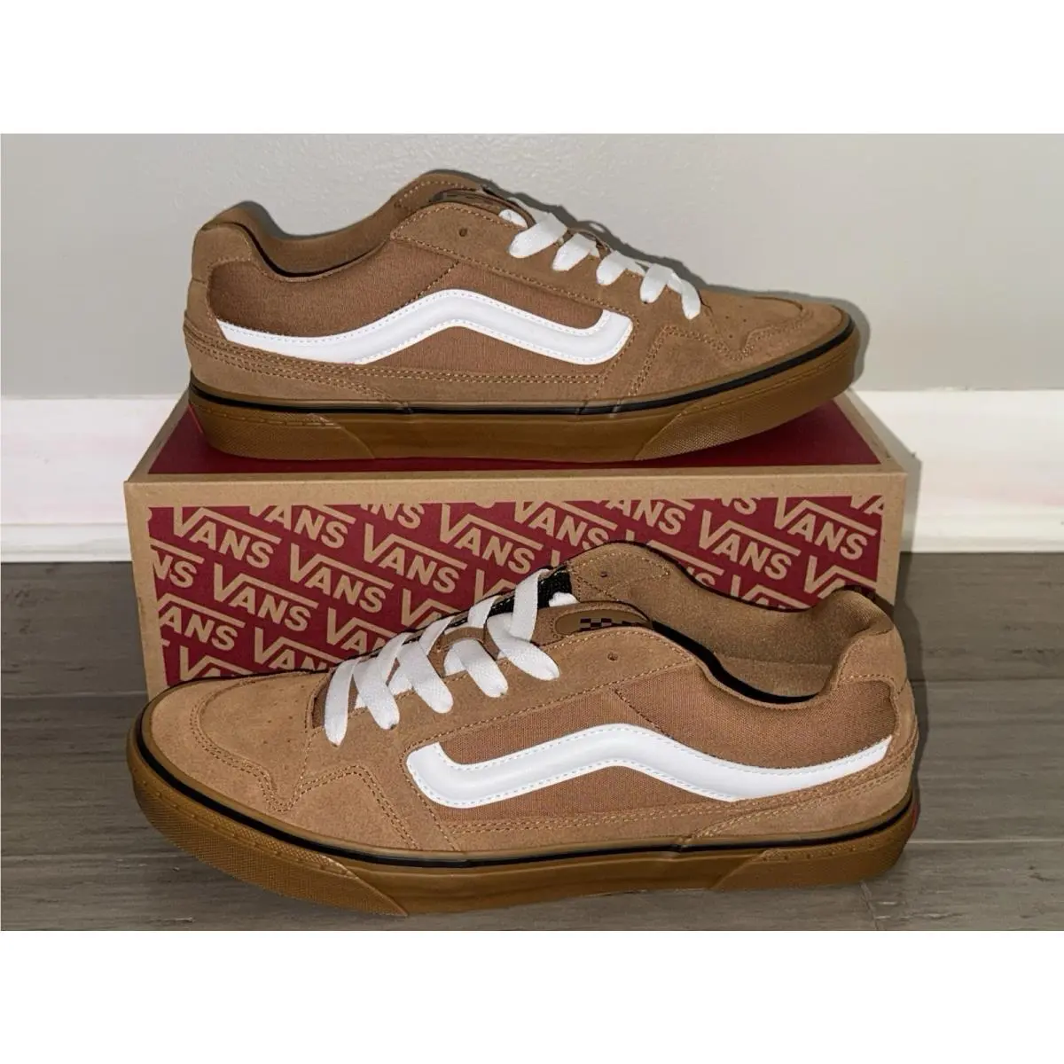 Vans Men`s Size 11 Caldrone Casual Suede Canvas Sneaker Chipmunk Gum Tan