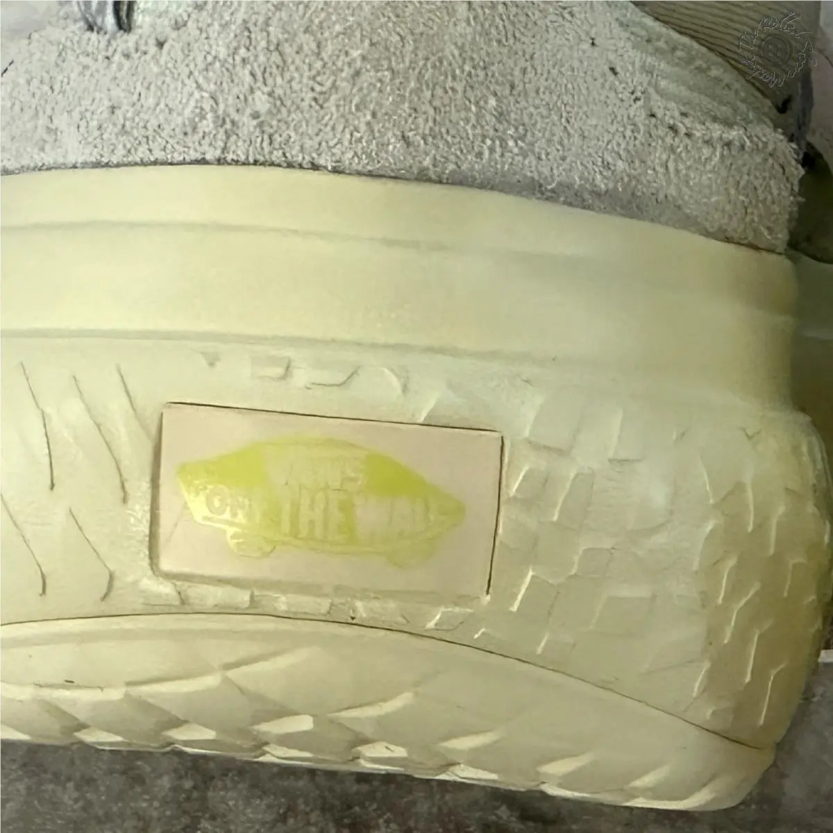 Vans shoes - VN000BCEBIG - VN000BCEBIG - Yellow (UPC: 197063418368) 8