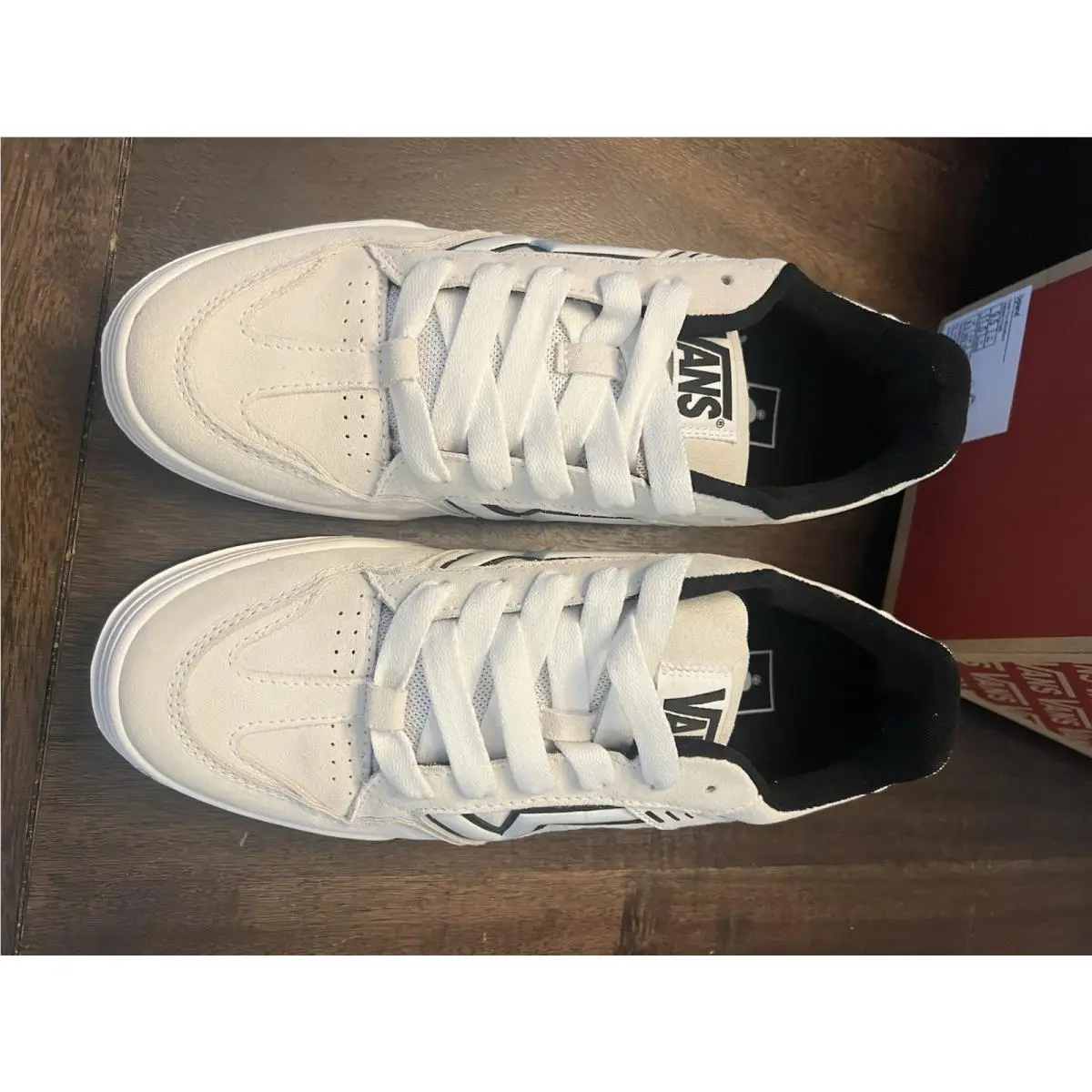 Vans shoes - VANS Upland - Upland - VN000D1HFAV - White 1