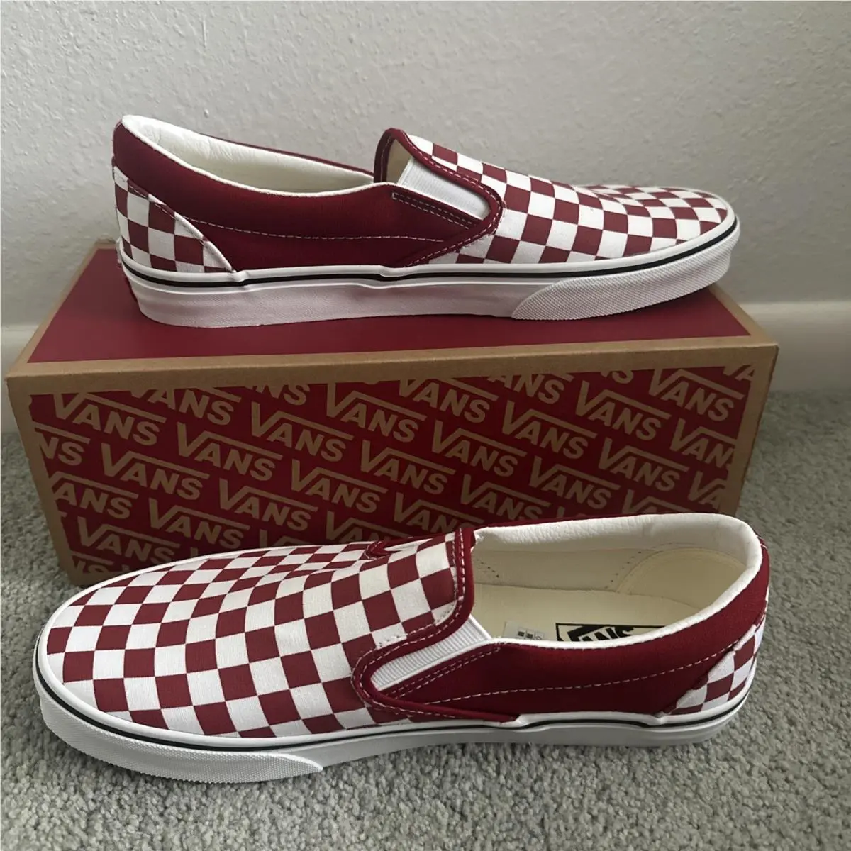 Classic Slip On Color Checkerboard Red Chili Pepper Size 10.5 Mens I B by Vans